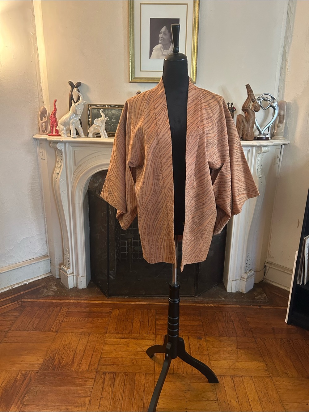 Oversized Women’s Jacket in Dusty Rose Pattern
